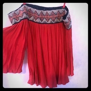 Adorable off the shoulder top